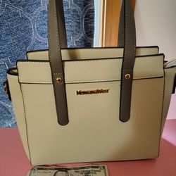 *Brand New* Never Used 'Montana West' Purse With Removable strap 