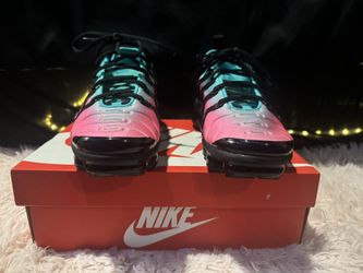Nike Vapor Max Plus Sb  Jade Black Size 8 Women