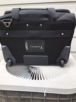 Travel Pro Flight Crew Rolling Bag/suitcase