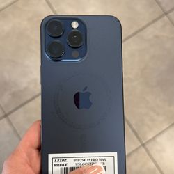 iPHONE 15 PRO MAX UNLOCKED