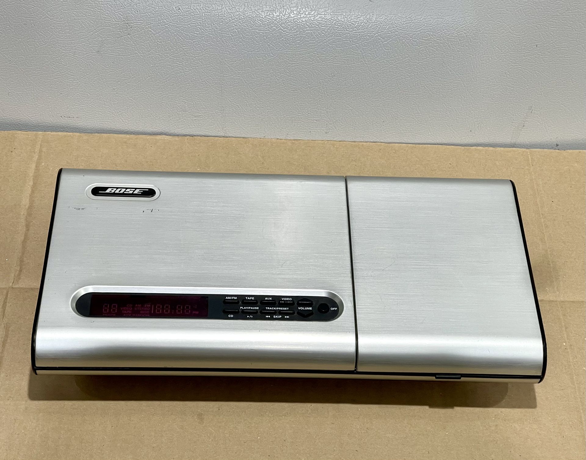 Bose Lifestyle. Model 5 Music Center