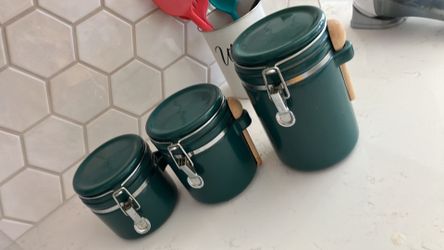 Canisters