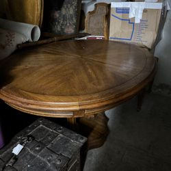 Vintage Mahogany Table With Extender