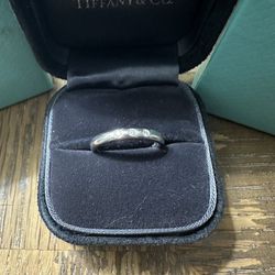 Tiffany’s Elsa Peretti Stacking Band Ring Size 6 