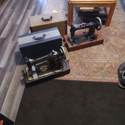 Antique Singer Sewing Machines