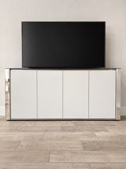 City Furniture White 78” TV Stand