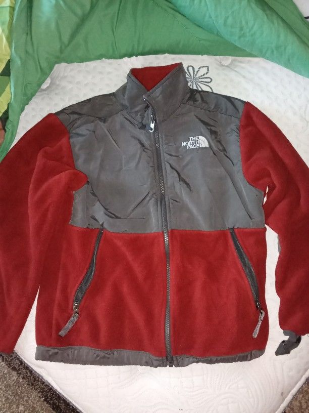 Boys Medium Red Denali Northface