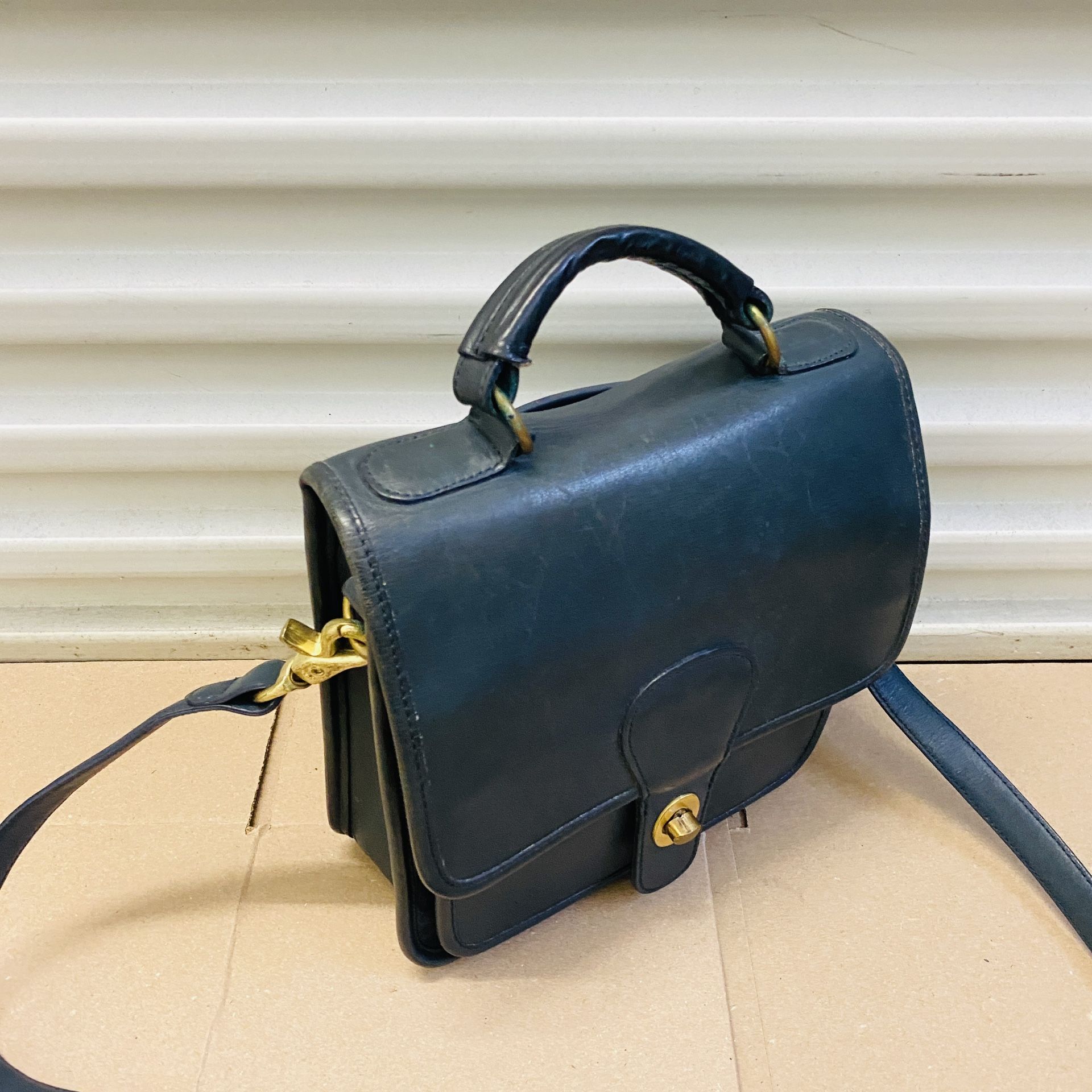 バッグ vintage coach old accessory porch 2way Vintage COACH Turn Lock Leather Station Dark blue Bag Model 202-02