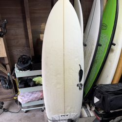 Chilli Fire Chief Surfboard 🌶️ 🔥 5’8” 33.5L