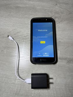 Motorola Smartphone (Unlocked) – Works Great + Charger
