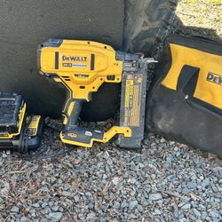 Dewalt Nail Finisher