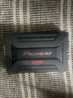 Pioneer 900watt amp