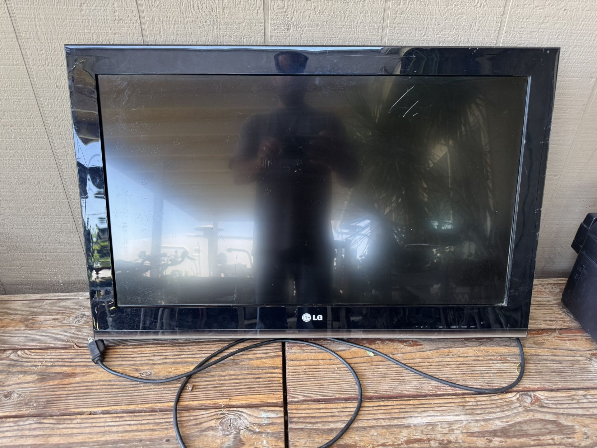 LG Tv