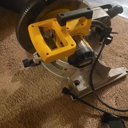 Dewalt Table Saw