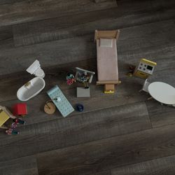 Dollhouse Furniture, People and Pets