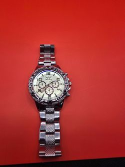 ZHOWE Men's Stainless Steel Quartz Watch – Silver Chronograph Style –