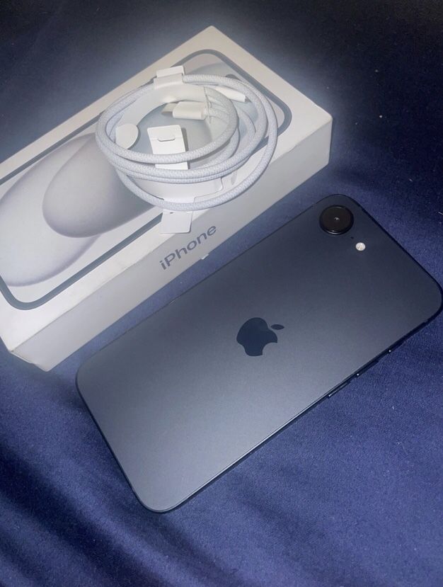 iPhone 16e Unlocked Like New 300$obo
