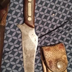 Old Timer 7 In Blade With Case Also Have A 4in