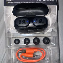JBL Noise Cancelling Earbuds 