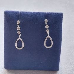 Dangly Diamond Earrings 💎 ✨️ Wedding