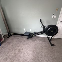 Concept2 RowErg Rowing Machine (14” Seat, Standard Legs)