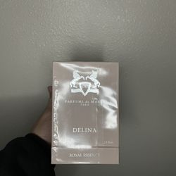 delina perfume