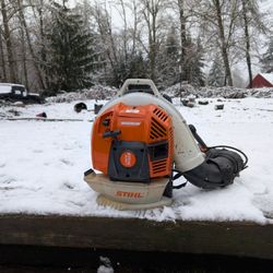 Stihl BR 800X blower