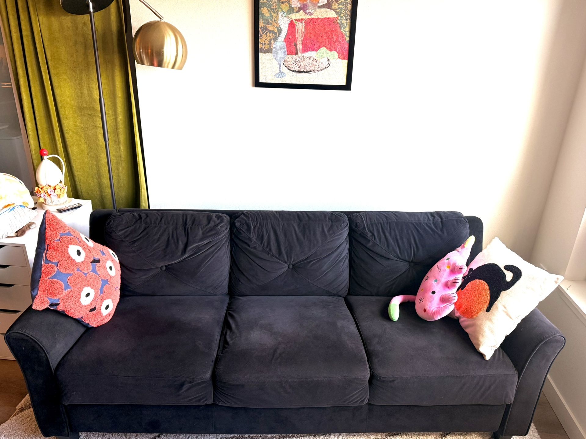 Easy-to-Move! Black 3-Seater Couch / Sofa