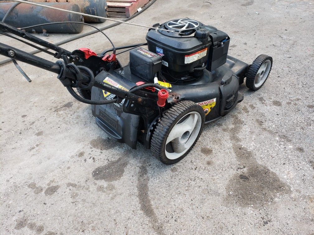 Craftsman Lawn Mower platinum 7hp self propelled 22"cut for Sale in