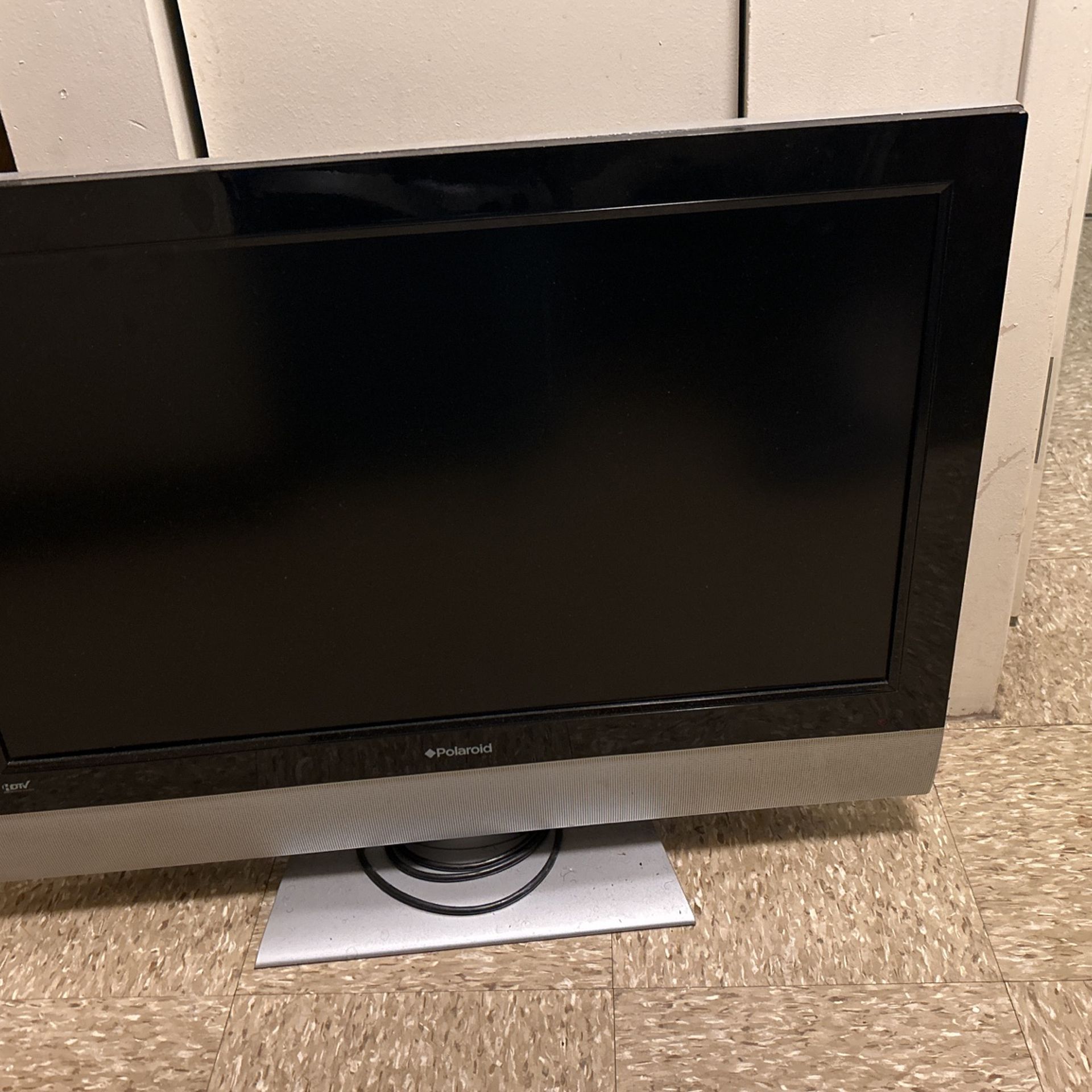 Polaroid 32 inch TV