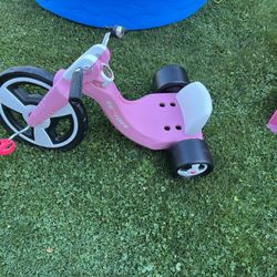 Girls “Big Wheel”