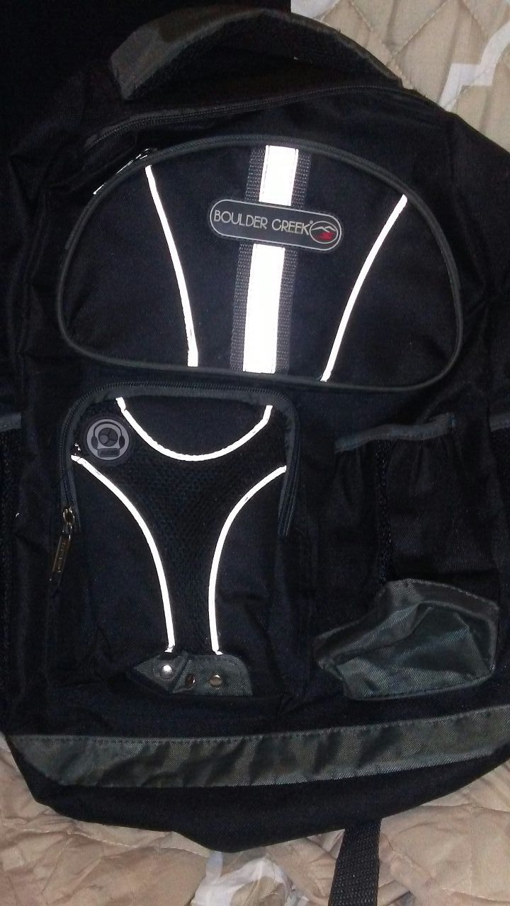 Brand new Boulder Creek 3 pocket Backpack