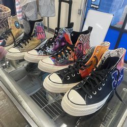 Looney Tunes, Converse shoes