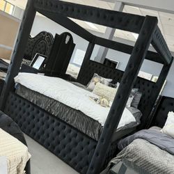 🔥 Canopy Bed Frame – Queen & King