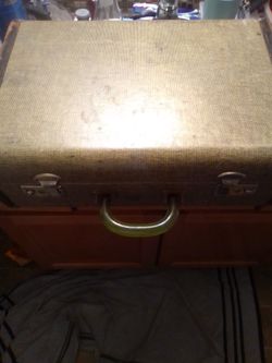 Vintage suitcase made in Seattle!