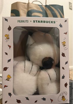 Starbucks x Peanuts Snoopy Plush