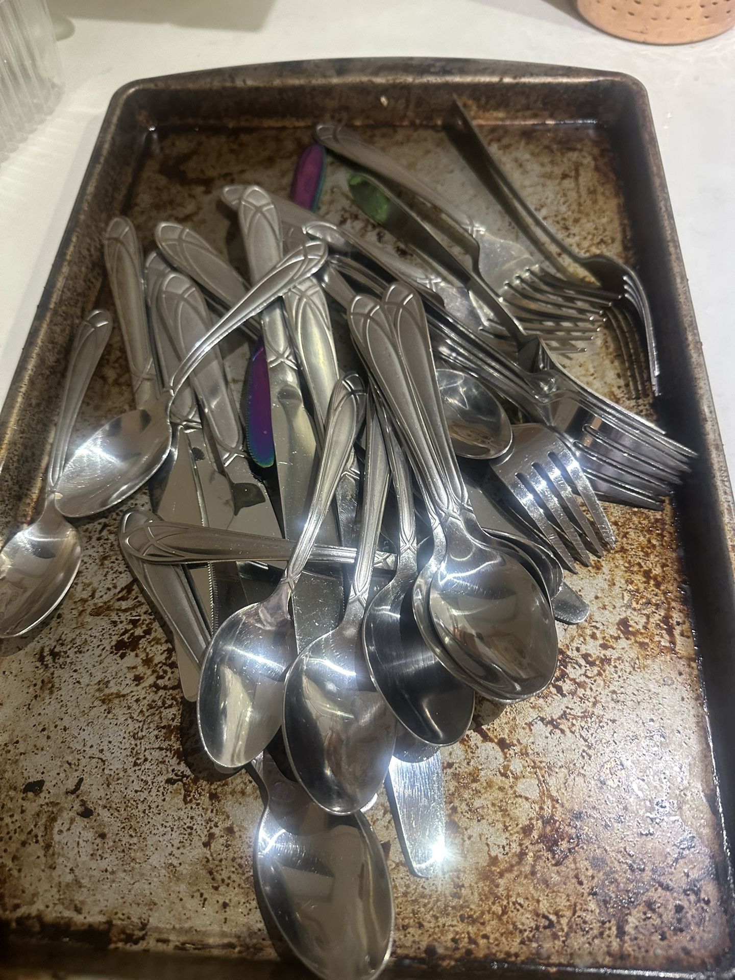 Free Set Of Utensils 