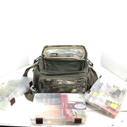 Plano Realtree Tackle Bag / Tackle Box for Sale in Kent, WA - OfferUp