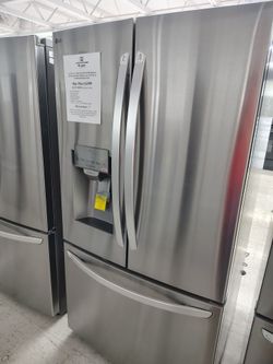 $1399 LG ENERGY STAR 3 door french door refrigerator