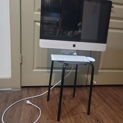 Mac OS X Lion Desktop