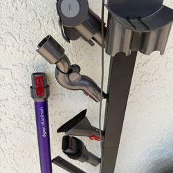 Dyson V8 animal vacuum attachments