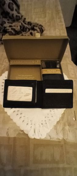 Men's Perry Ellis Leather Wallet