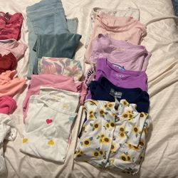 Girls Lot Of Clothing 