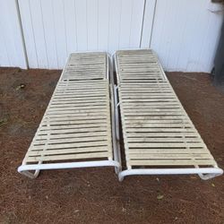 Set Of Pool Lounge Chairs