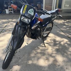 2006 Yamaha 250 Enduro