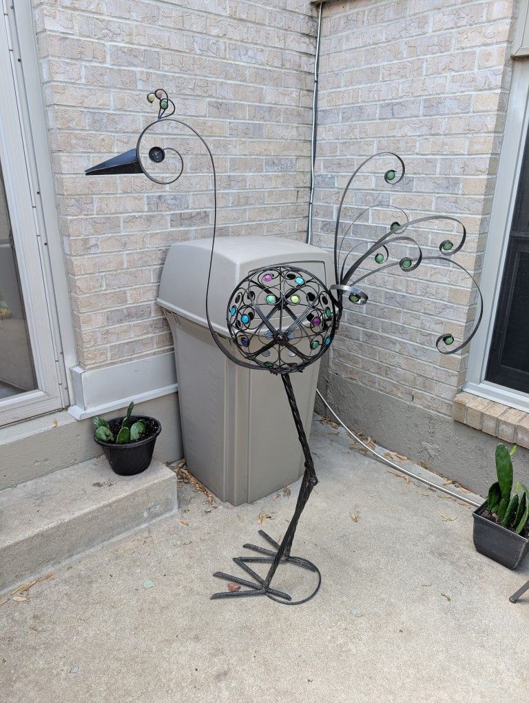 Wrod iron Garden peacock