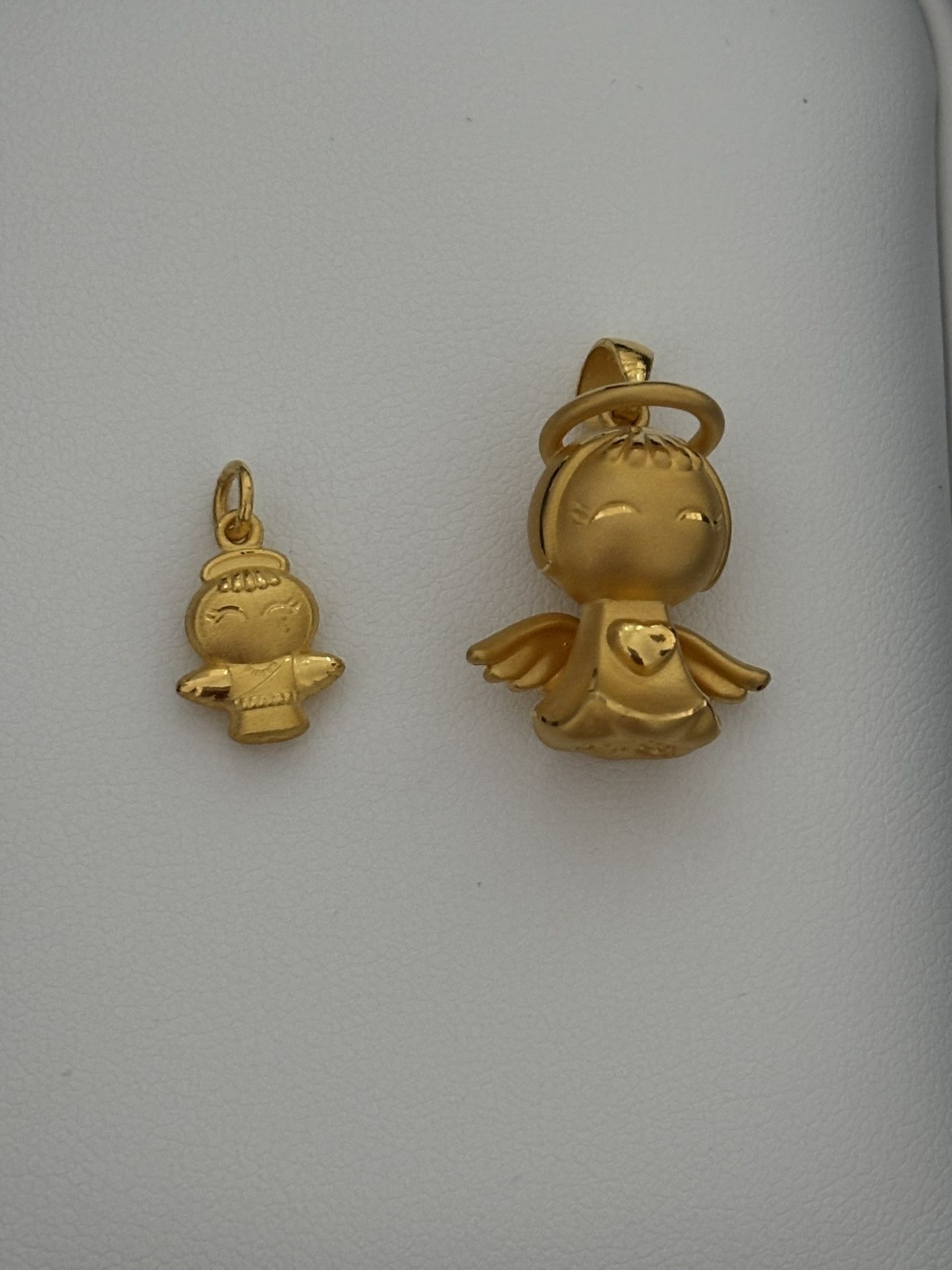 Chow Tai FooK 24k Gold 3D pendant set