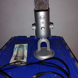 Yetti Blue microphone