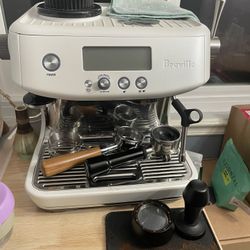 Breville Barista Pro Espresso Machine