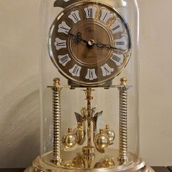 VINTAGE 1980S ELGIN QUARTZ ANNIVERSARY CLOCK 